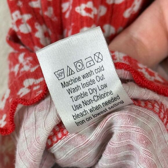 Pacsun Fitted Red and White Floral Crop Tank Top Size S - Picture 5 of 5